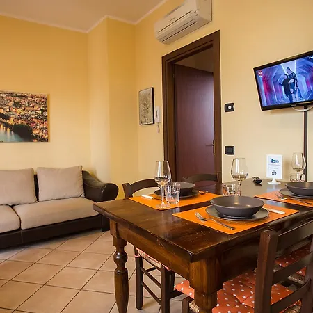 Casa Alla Riva Apartment